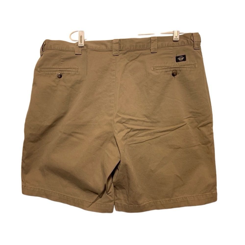 Dockers Size 42 Beige Casual Shorts